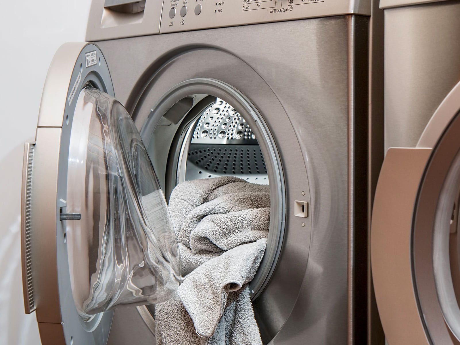 Consejos para el lavado correcto de medias y pantys de compresión graduada
